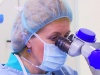 Чтобы вернуть голос своим больным, доктор Новожилова использует уникальный лазер