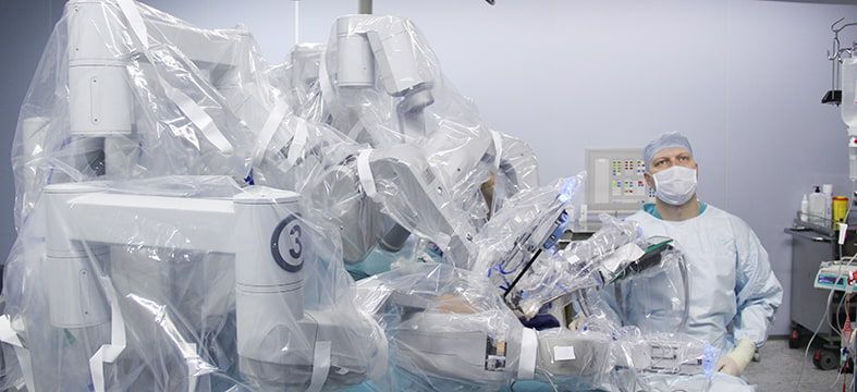 В России выполнили 20000 операций на роботе да Винчи