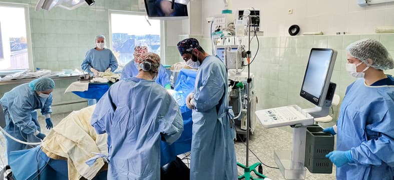 Сложная операция на печени с применением ИОУЗИ 2-летнему ребенку