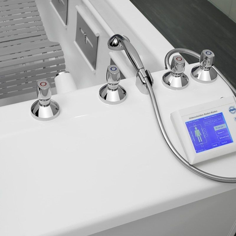 Комбинированная установка для подводного массажа